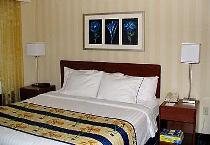 Hotel Springhill By Marriott Chicago Oakbrook Area 3*