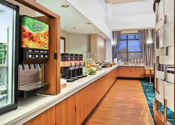 Springhill By Marriott Chicago Oakbrook Area 3*