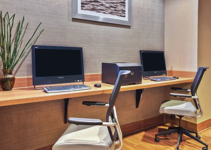 Springhill By Marriott Chicago Oakbrook Area Hotel
