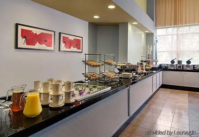 Hotel Springhill By Marriott Chicago Oakbrook Area 3*